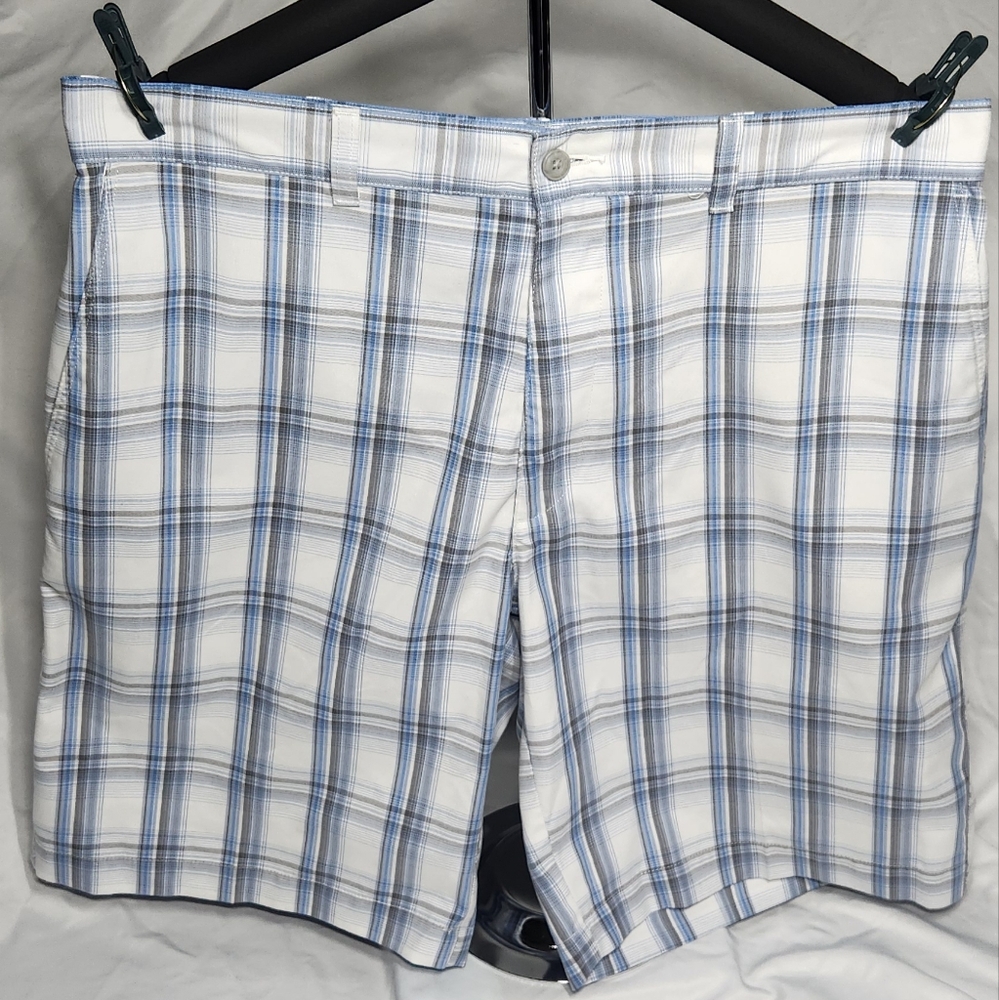 Men's PGA Tour Plaid Golf Shorts, 34